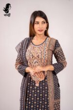 থ্রি-পিস - Image 2