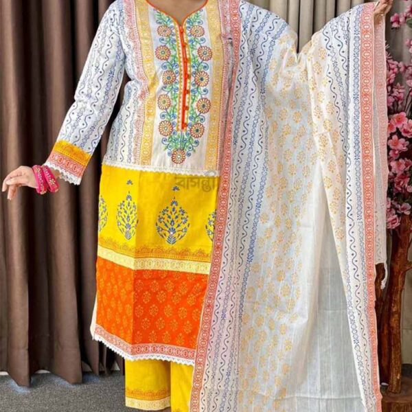 ফাল্গুনী থ্রি-পিস