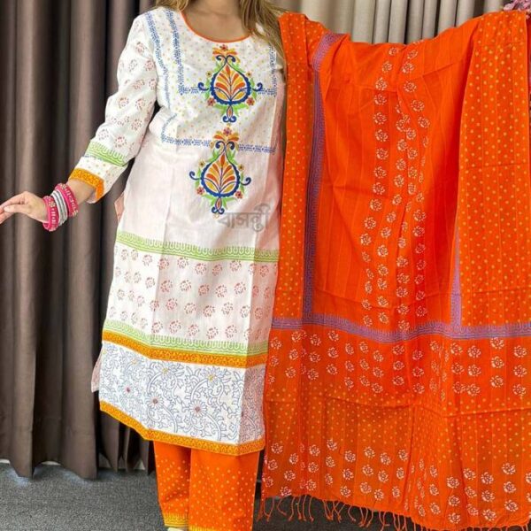 ফাল্গুনী থ্রি-পিস