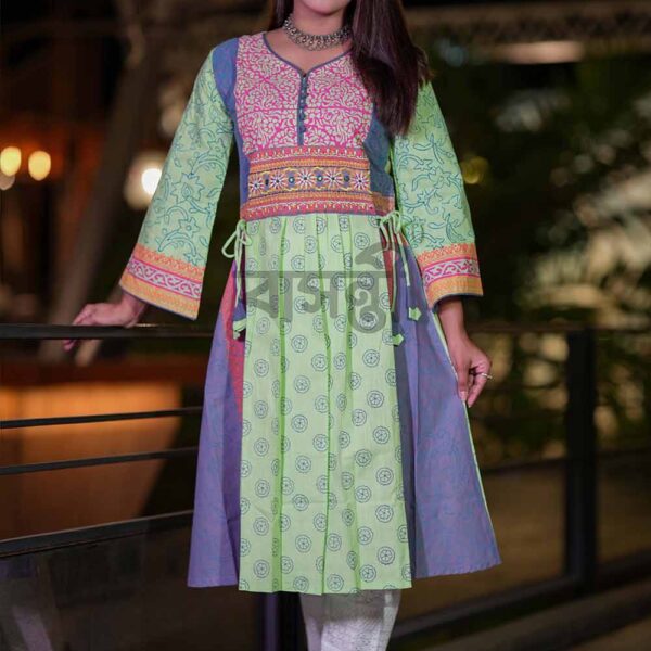 সিঙ্গেল কুর্তি